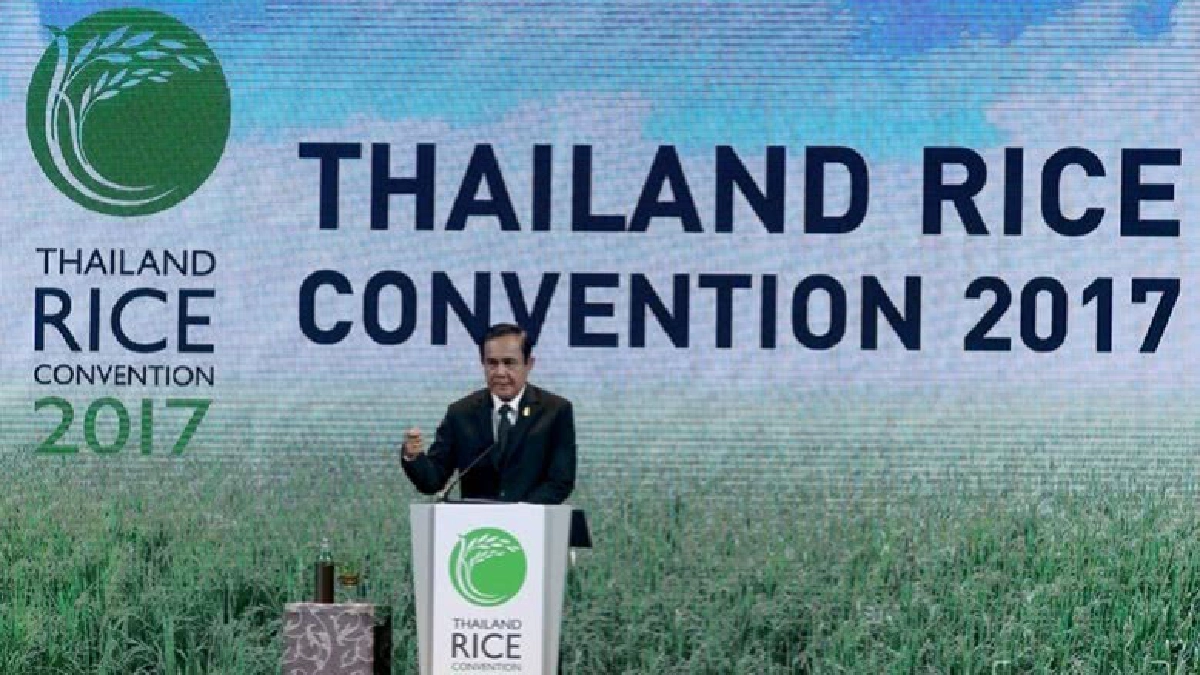 "นายกฯ" เร่งแก้ปัญหาข้าวไทย "นายกฯ" เร่งแก้ปัญหาข้าวไทย