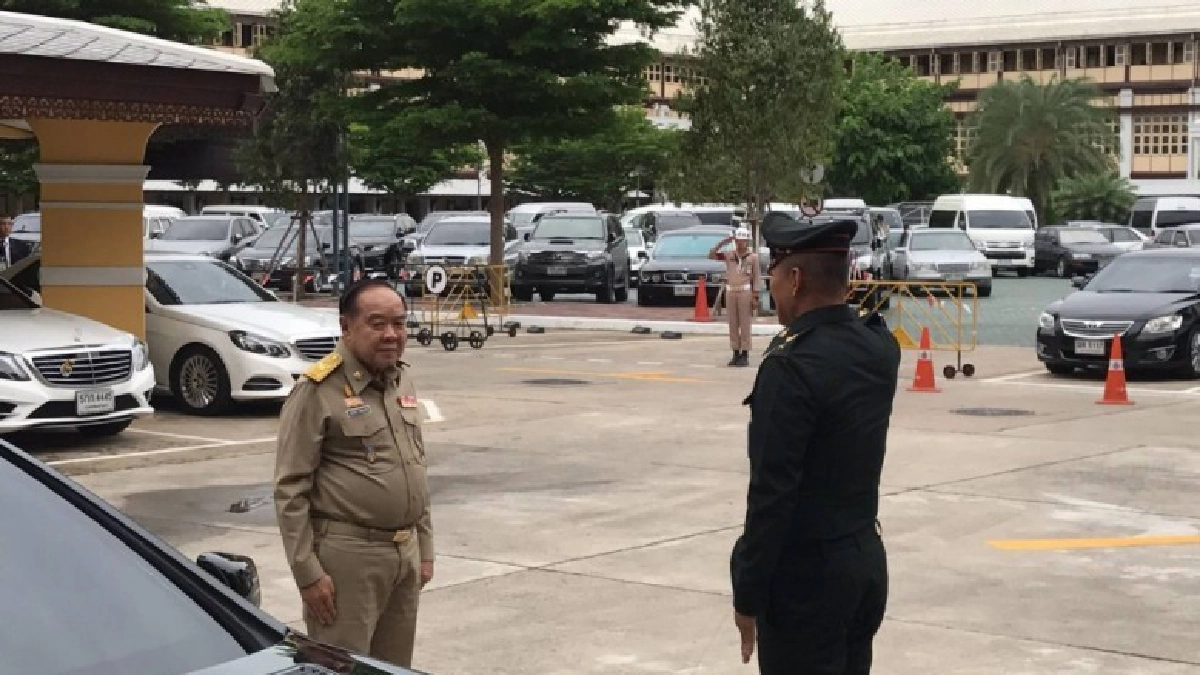 "บิ๊กป้อม" ยัน ระเบิด รพ. ไม่เกี่ยวเลื่อนเลือกตั้ง