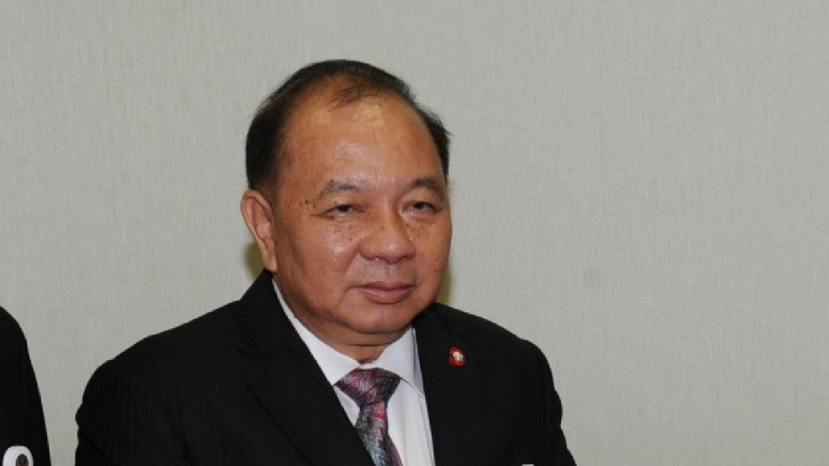 "เพื่อไทย" เห็นด้วยพรรคการเมืองจับมือต้าน "พรรคทหาร" 