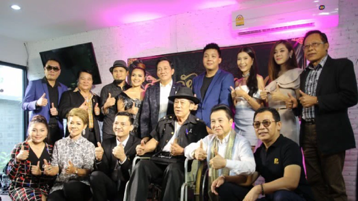 ฟื้นเพลง’มนต์ เมืองเหนือ’ สู่สายเลือดใหม่"ศิวาลัยเรคคอร์ด" ฟื้นเพลง’มนต์ เมืองเหนือ’ สู่สายเลือดใหม่"ศิวาลัยเรคคอร์ด"