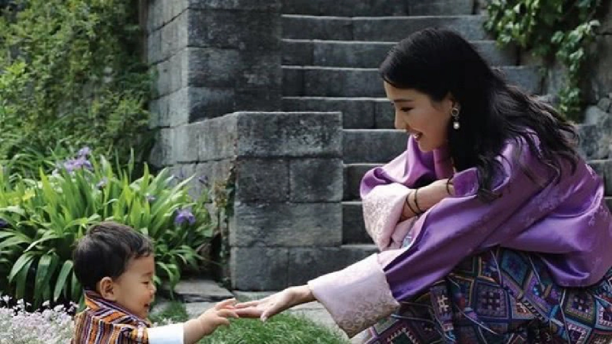 พระฉายาลักษณ์ราชวงศ์ภูฏานในปฏิทินหลวง