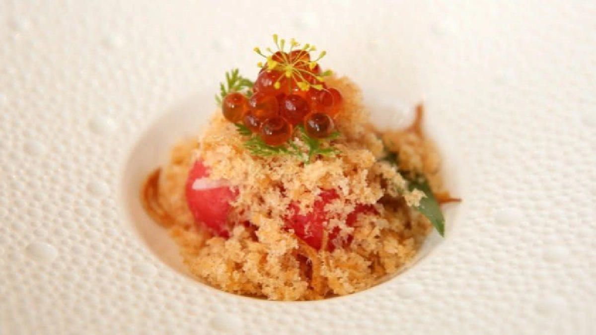 “เออร์บัน วิลเลจ” ชมศิลป์ ลิ้นสัมผัส