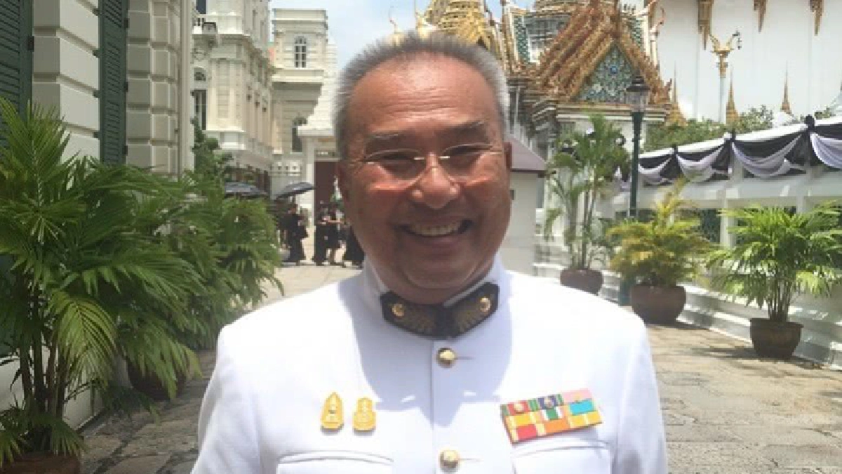 น้อมนำศาสตร์พระราชาใช้ในงานมูลนิธิแม่ฟ้าหลวงฯ น้อมนำศาสตร์พระราชาใช้ในงานมูลนิธิแม่ฟ้าหลวงฯ