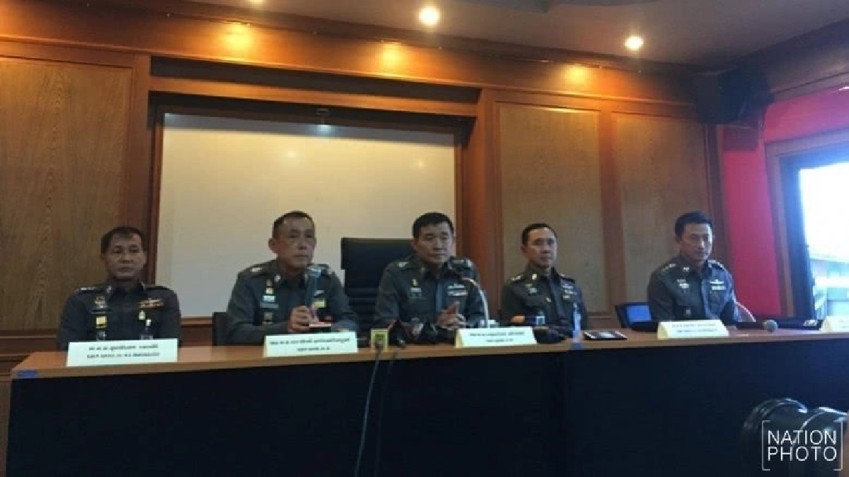 ภ.4 แถลง'จบทำแผน-ฝากขัง'แก๊งเปรี้ยวหั่นศพ ภ.4 แถลง'จบทำแผน-ฝากขัง'แก๊งเปรี้ยวหั่นศพ