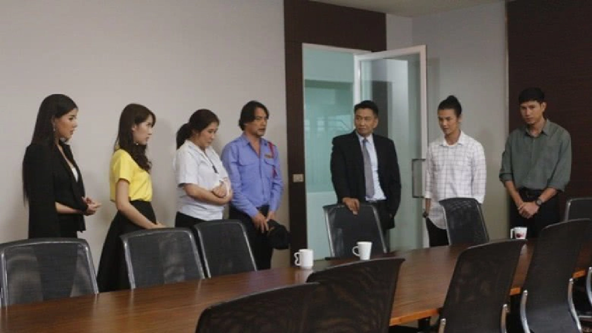ฟ้ามีตา ตอน ศุกร์เมา เสาร์นอน