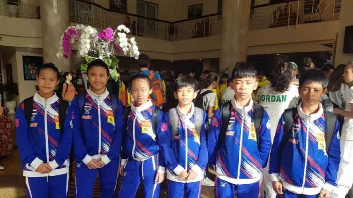 เด็กไทยหยิบ2ทองเทควันโดท่ารำเอเชีย เด็กไทยหยิบ2ทองเทควันโดท่ารำเอเชีย