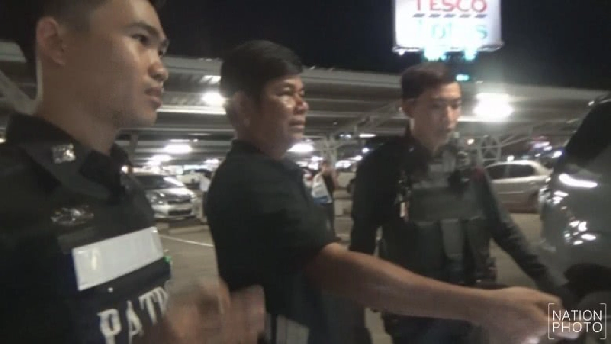 ป่วน !! ตัดสัญญาณรีโมทรถยนต์ลูกค้าโลตัสพิษณุโลก ป่วน !! ตัดสัญญาณรีโมทรถยนต์ลูกค้าโลตัสพิษณุโลก