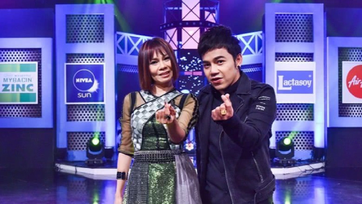 'จินตหรา' ควง 'เก่ง วง FLAME' โชว์เพลงใหม่ 'จินตหรา' ควง 'เก่ง วง FLAME' โชว์เพลงใหม่