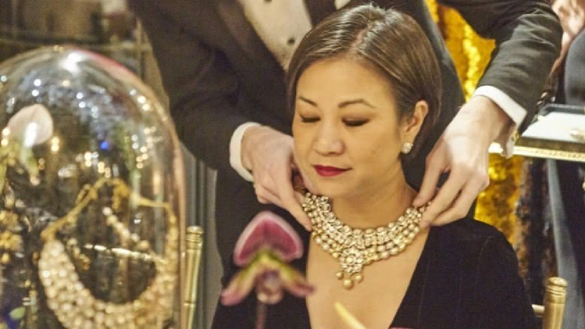 ชมอัญมณีหรูกลิ่นอายภารต