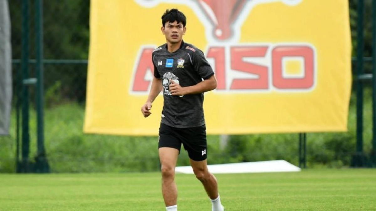 "อดิศักดิ์"ลงซ้อมร่วมทัพช้างศึกวันแรก "อดิศักดิ์"ลงซ้อมร่วมทัพช้างศึกวันแรก