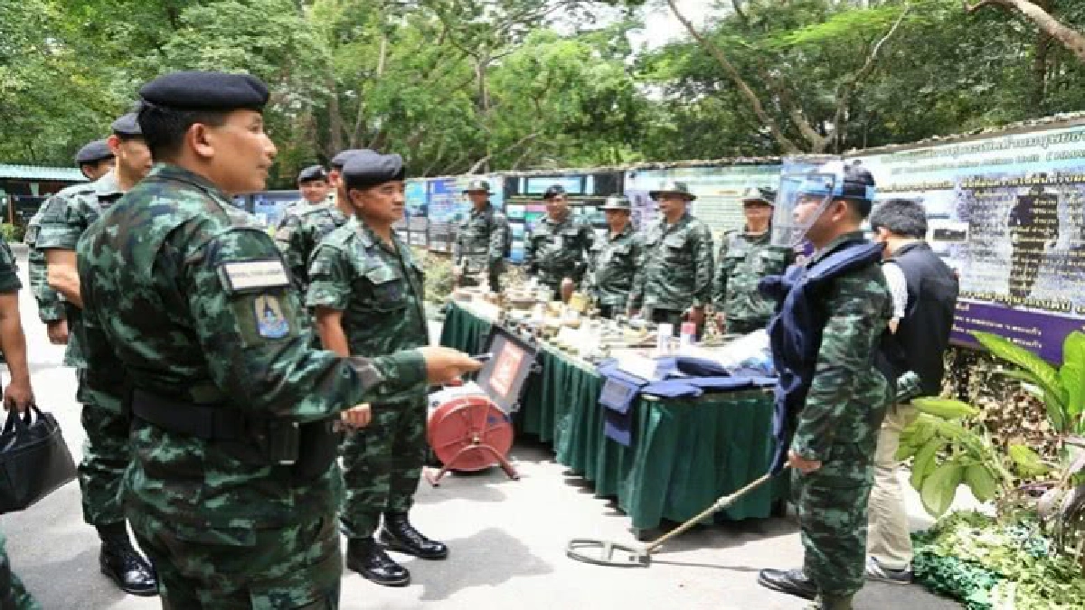 "ผบ.ทบ."ลงพื้นที่ตรวจชายแดนด้านกองกำลังบูรพา