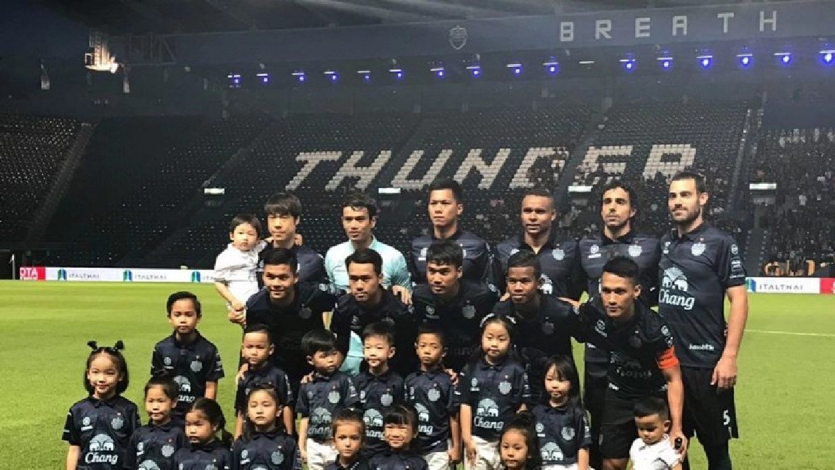 "บุรีรัมย์"อัด"ราชนาวี"2-0ขึ้นจ่าฝูงไทยลีก "บุรีรัมย์"อัด"ราชนาวี"2-0ขึ้นจ่าฝูงไทยลีก