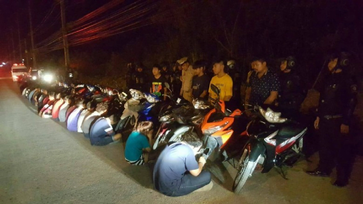 สิงห์สาครปิดถนนจับเด็กแว้น190คน สิงห์สาครปิดถนนจับเด็กแว้น190คน
