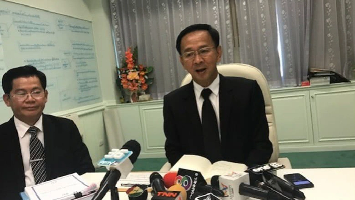 รอคลิป 20 นาที ผอ.สามเสนผิดจริง ตั้งสอบวินัยแน่(มีคลิป) รอคลิป 20 นาที ผอ.สามเสนผิดจริง ตั้งสอบวินัยแน่(มีคลิป)