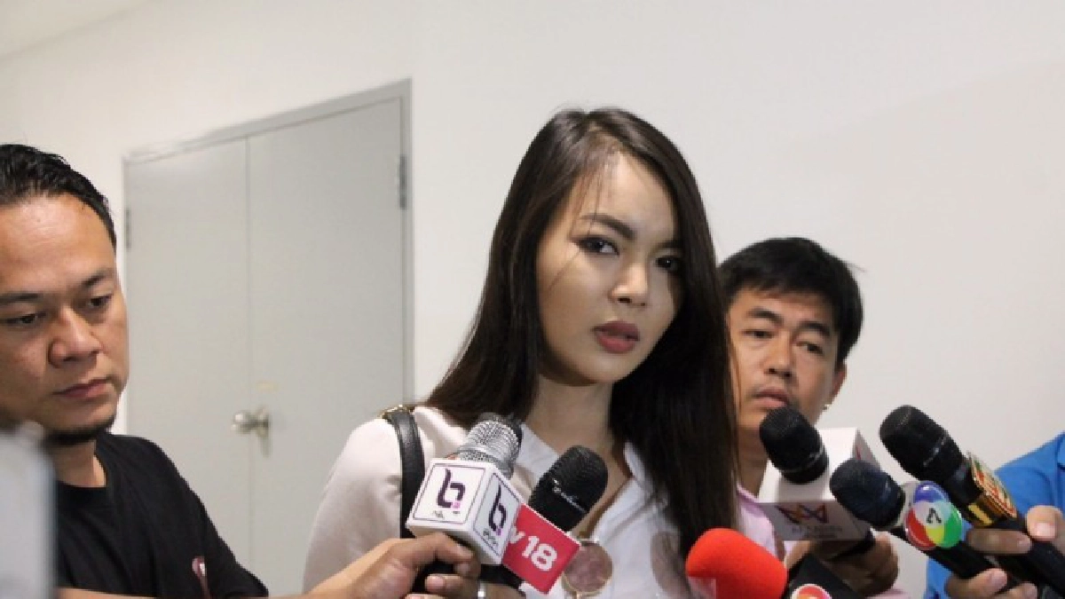 “ใบเฟิร์น เพลินนภา”ร้องปอท.เอาผิดเพจดังโพสต์ทำเสื่่อมเสีย “ใบเฟิร์น เพลินนภา”ร้องปอท.เอาผิดเพจดังโพสต์ทำเสื่่อมเสีย
