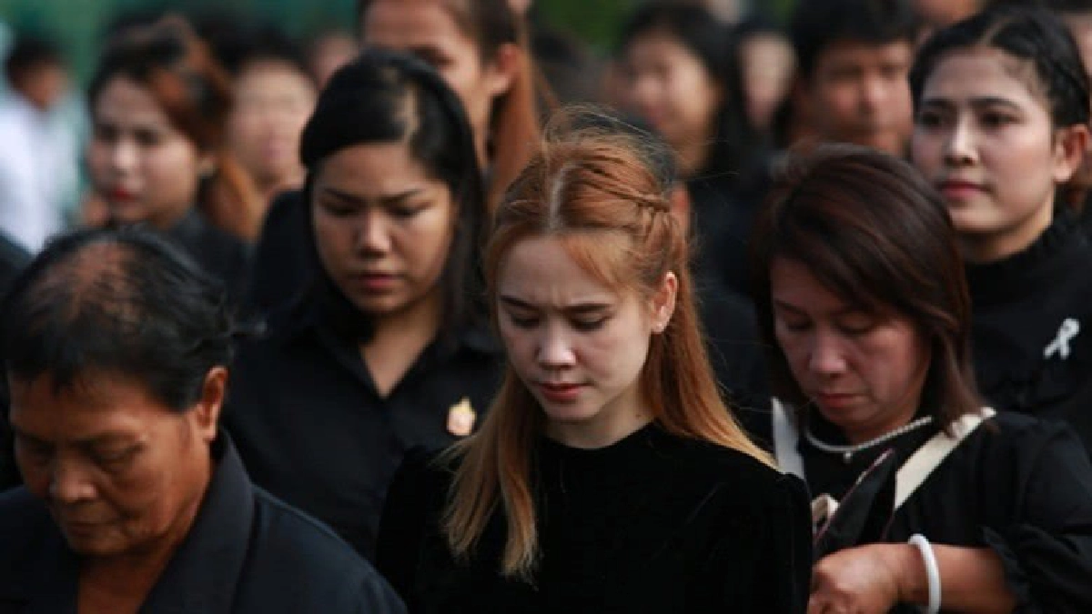 วันถวายพระเพลิงพระบรมศพอยากมาร่วมส่งเสด็จ
