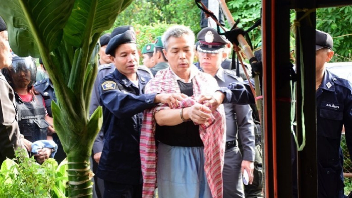ตร.กว่า100นายคุมตัวอดีตเภสัชกรทำแผน