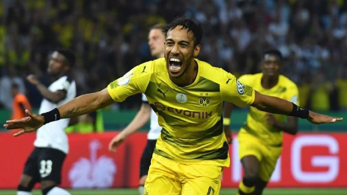 ดอร์ทมุนด์ตั้งค่าหัวโอบาเมยอง 63 ล้านปอนด์ ดอร์ทมุนด์ตั้งค่าหัวโอบาเมยอง 63 ล้านปอนด์