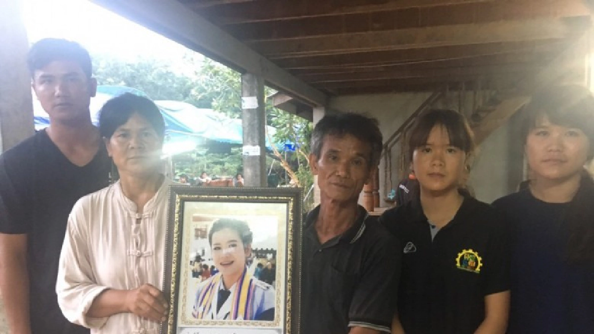 ญาติโศกเศร้า!! รับศพจนท.สิ่งแวดล้อมซีพีเอฟ ญาติโศกเศร้า!! รับศพจนท.สิ่งแวดล้อมซีพีเอฟ