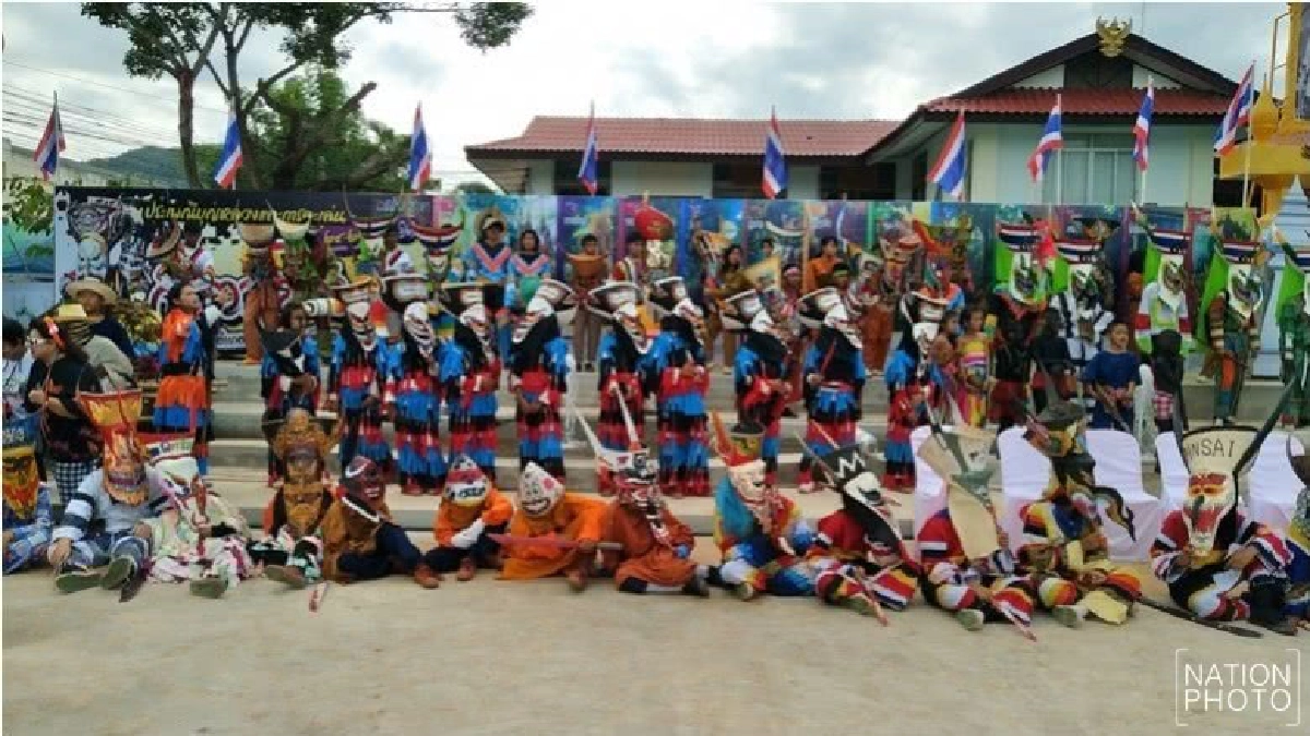 อลัง!! หน้ากากผี 7 ปท.โชว์'งานบุญหลวง-ผีตาโขน'