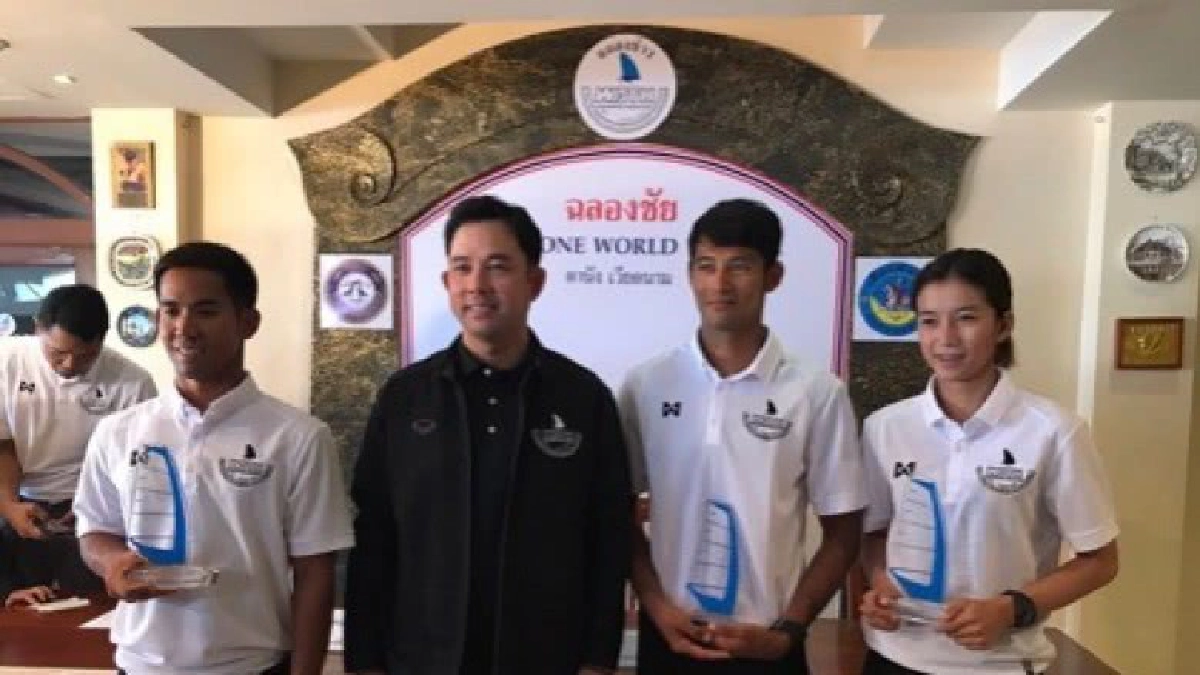 นักโต้คลื่นไทย ลุยศึกนานาชาติ 4 รายการ นักโต้คลื่นไทย ลุยศึกนานาชาติ 4 รายการ