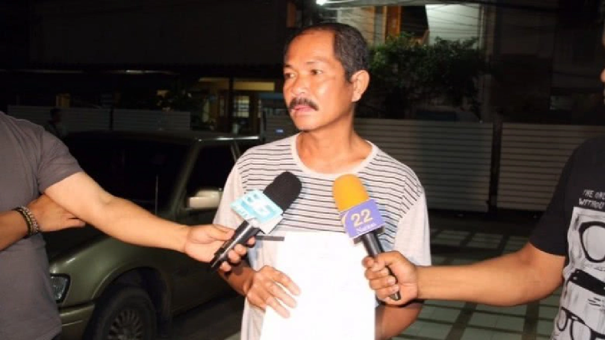 พนักงานขับรถขยะพันธุ์ดุตืบหนุ่มโรงงานหามส่งรพ. พนักงานขับรถขยะพันธุ์ดุตืบหนุ่มโรงงานหามส่งรพ.