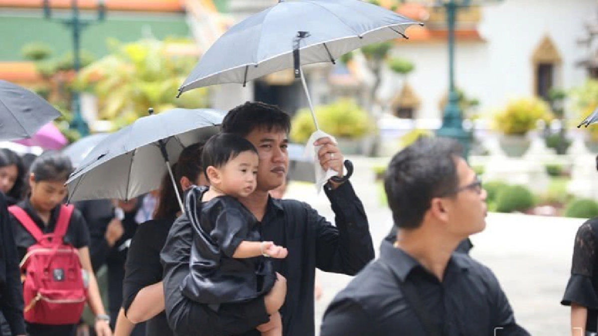 238 วัน มีประชาชนกราบพระบรมศพ 7,991,556 คน 238 วัน มีประชาชนกราบพระบรมศพ 7,991,556 คน