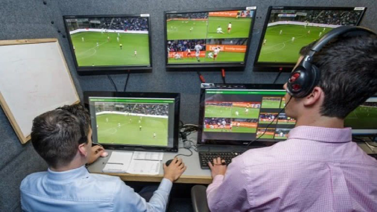 “VAR” การเปลี่ยนแปลงครั้งใหญ่ของเกมลูกหนัง (มีคลิป) “VAR” การเปลี่ยนแปลงครั้งใหญ่ของเกมลูกหนัง (มีคลิป)
