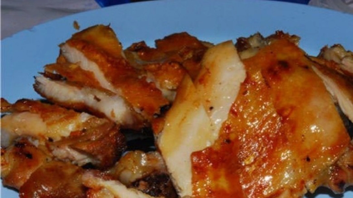 ไก่ย่างหนังกรอบ ป้าแก้ว