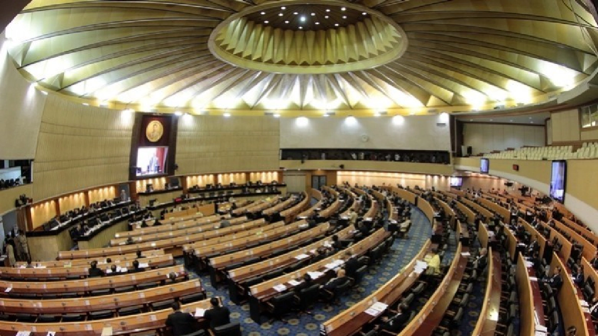 48 สปท.รุมค้านรายงานปฏิรูปรัฐสภาก่อนเห็นชอบ