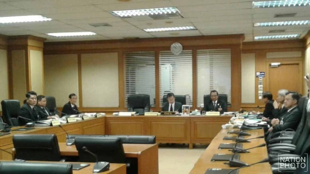 “สุรชัย” นั่งประธาน กมธ.ร่วมพ.ร.ป.นัดแรกตามคาด “สุรชัย” นั่งประธาน กมธ.ร่วมพ.ร.ป.นัดแรกตามคาด