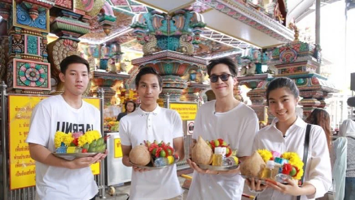 'แก๊งโตแล้ว' จัดทริปทัวร์บุญสุดพิเศษ 