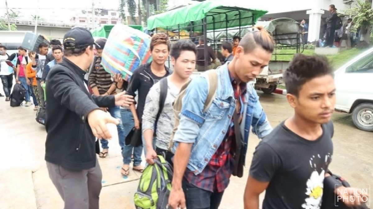 ผู้ว่าฯ ตาก ลั่นฟัน จนท.รีดไถแรงงานพม่า