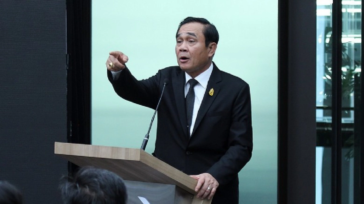 "บิ๊กตู่" ยัวะ ถูกถามยืนยันจากนี้ไม่ยุ่งเกี่ยวการเมือง