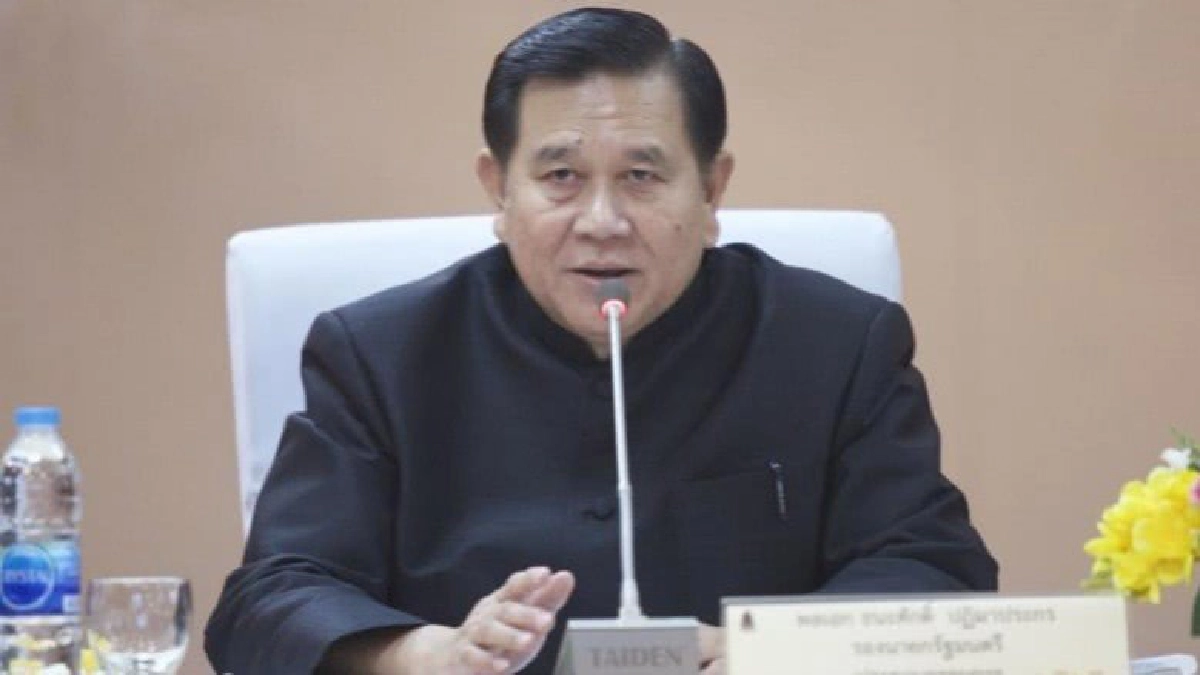 กราบบังคมทูลร.10ยกนพปฎลมหาเศวตฉัตรกลางเดือน ต.ค.นี้ กราบบังคมทูลร.10ยกนพปฎลมหาเศวตฉัตรกลางเดือน ต.ค.นี้