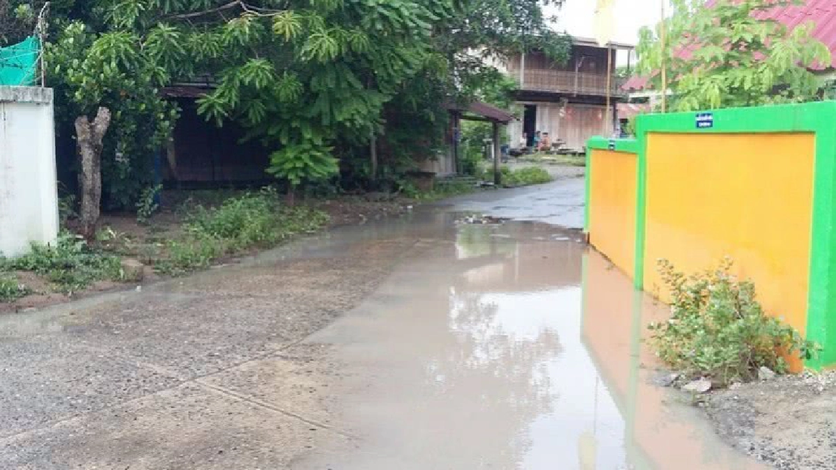 น้ำท่วมสระโบสถ์จังหวัดลพบุรีเข้าสู่ภาวะปกติ น้ำท่วมสระโบสถ์จังหวัดลพบุรีเข้าสู่ภาวะปกติ