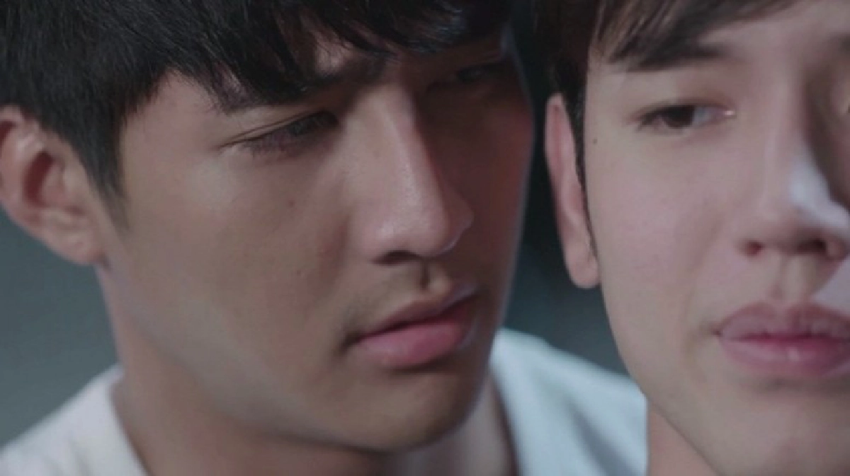 ปิดฉากรักสามเศร้า 'เอิร์ธ' ต้องเลือก!!! ปิดฉากรักสามเศร้า 'เอิร์ธ' ต้องเลือก!!!
