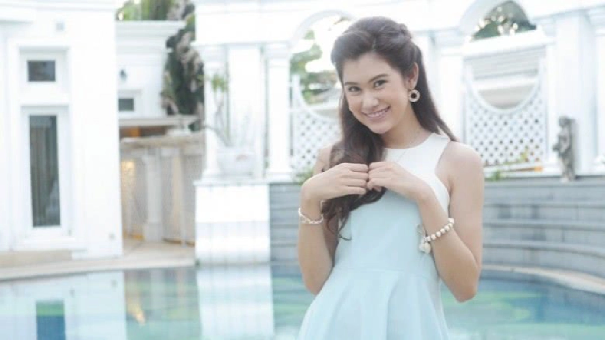 'ลีน่า ลลินา' พลิกจากบทร้าย กลายเป็นเด็กสาวไร้เดียงสา 