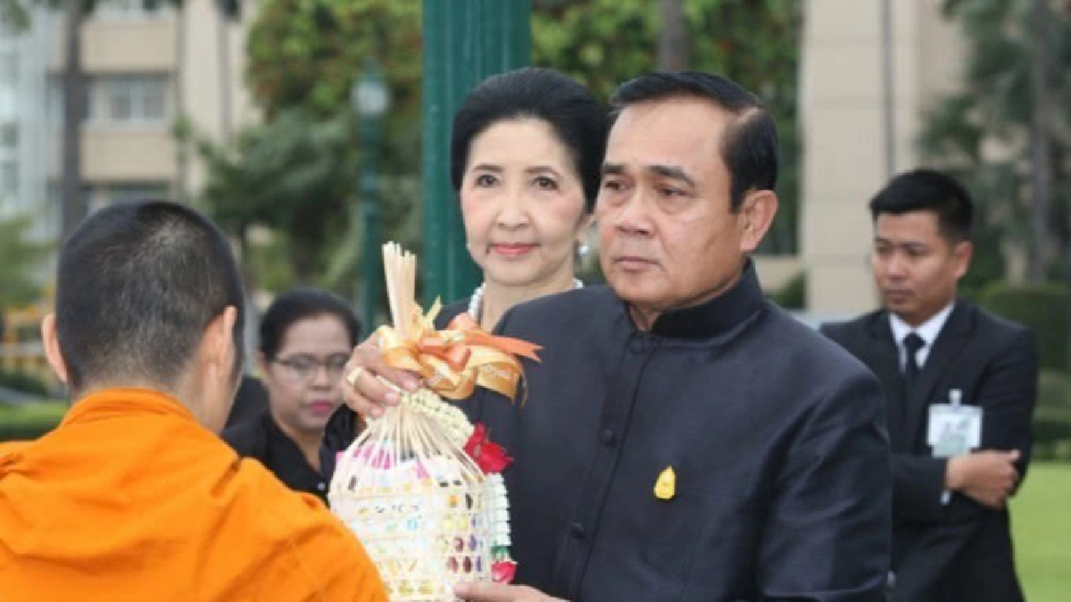 "นายกฯ"ชวนชาวพุทธทำดีวันพระใหญ่ ขอสร้างภาพลักษณ์ที่ดี "นายกฯ"ชวนชาวพุทธทำดีวันพระใหญ่ ขอสร้างภาพลักษณ์ที่ดี