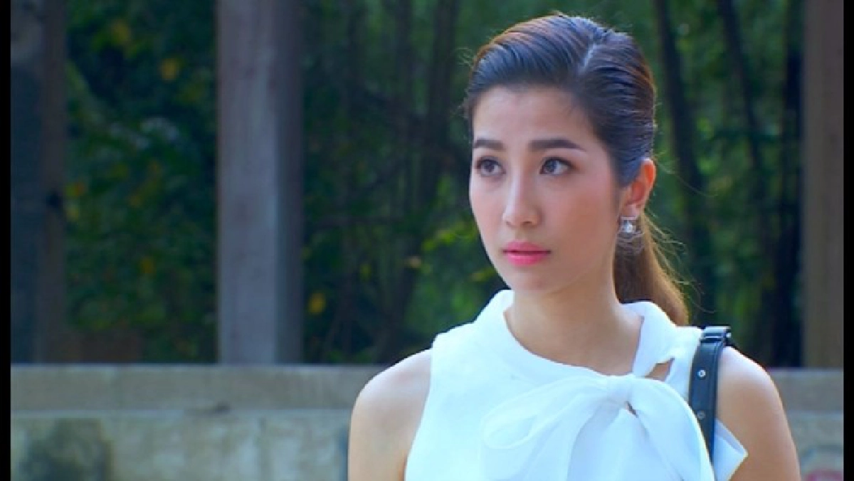 เรื่องย่อ  'กุหลาบราคี' วันจันทร์ที่ 10 กรกฎาคม 2560