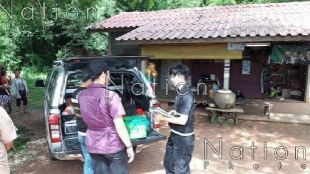สลดตายายขายของชำถูกขี้เมาบุกตีสาหัสกลางดึก
