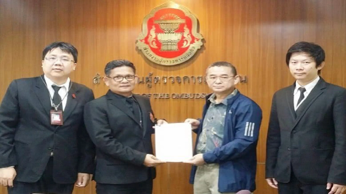 จี้ผู้ตรวจฯส่งศาลรธน.ตีความกม.ป.ป.ช. จี้ผู้ตรวจฯส่งศาลรธน.ตีความกม.ป.ป.ช.