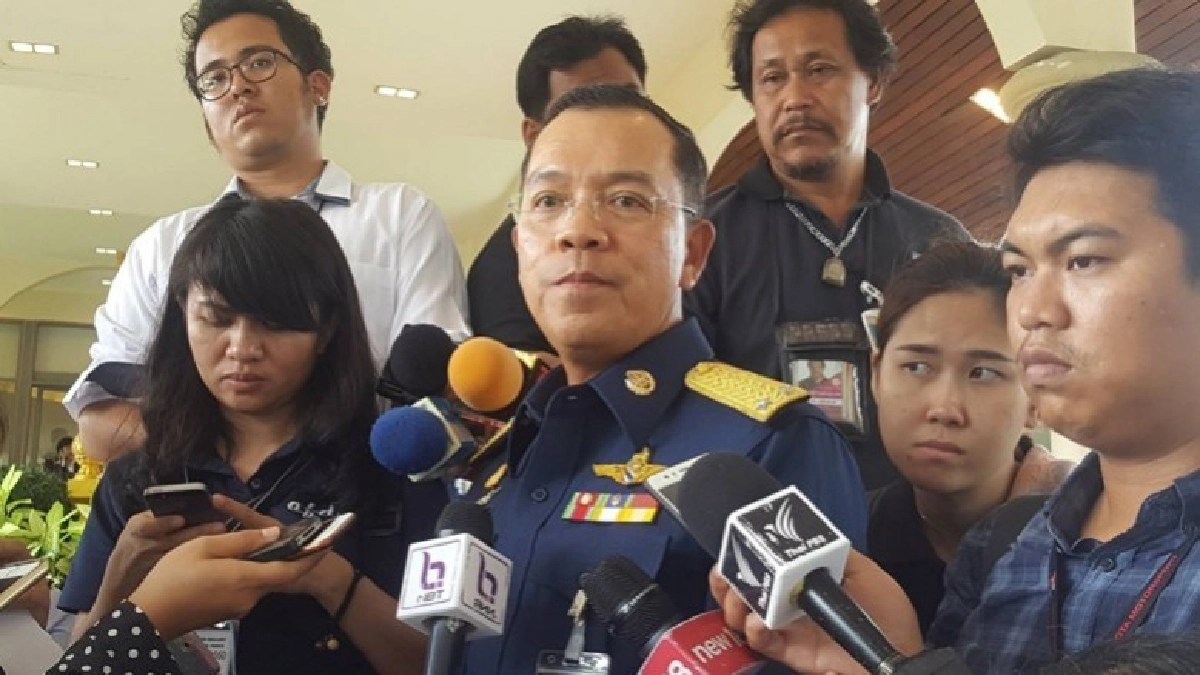 ทอ.เมิน"ศรีสุวรรณ”ร้องศาลตีความซื้อเครื่องบินฝึก ทอ.เมิน"ศรีสุวรรณ”ร้องศาลตีความซื้อเครื่องบินฝึก