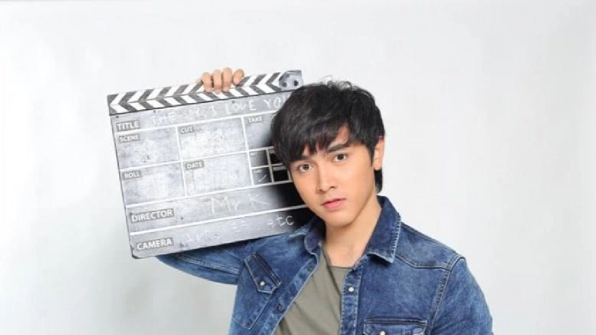 ​'ภณ ณวัสน์' หนุ่มหล่อออร่าพุ่งดาวรุ่งน้องใหม่