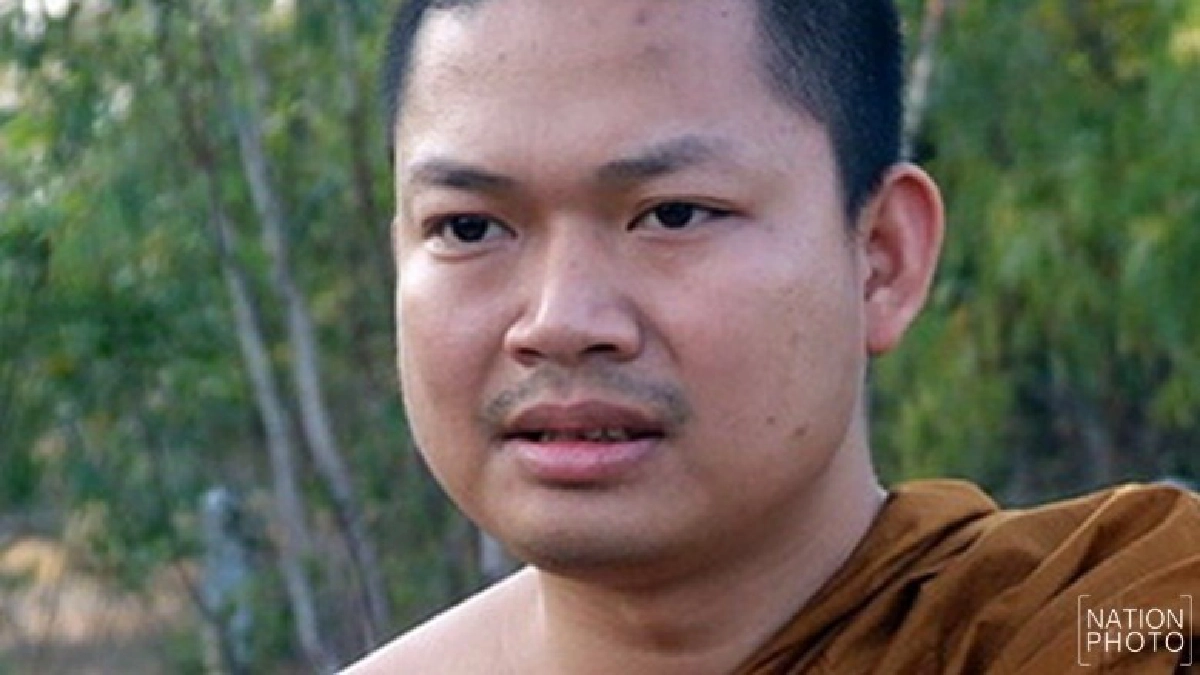 แถลง รับตัว"อดีตพระเณรคำ” พรุ่งนี้ แถลง รับตัว"อดีตพระเณรคำ” พรุ่งนี้