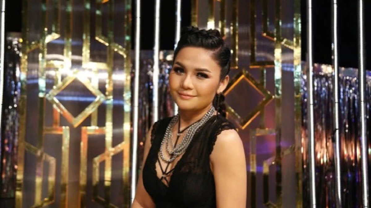 เด้งสะเด่า 'ตั๊กแตน ชลดา'
