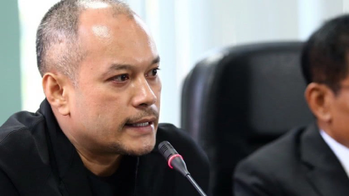 "เต้น" เย้ย สัญญาประชาคมแค่สรุปประเด็นรายการคืนวันศุกร์ 