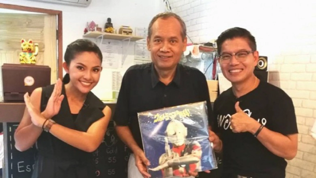 ไฮไลท์ทีวี วันอาทิตย์ที่  23  กรกฎาคม 2560