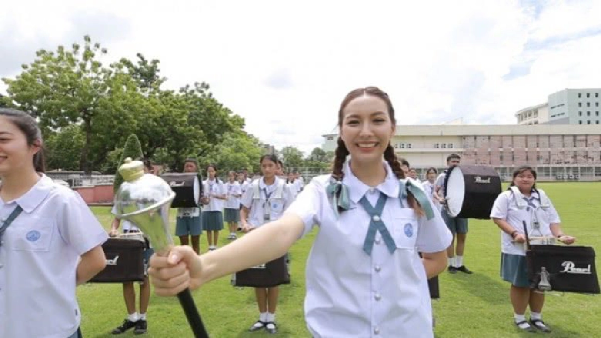 'คาริสา' พาย้อนวีรกรรมขี้แกล้งสุดแสบ 'GLA Gang' 'คาริสา' พาย้อนวีรกรรมขี้แกล้งสุดแสบ 'GLA Gang'