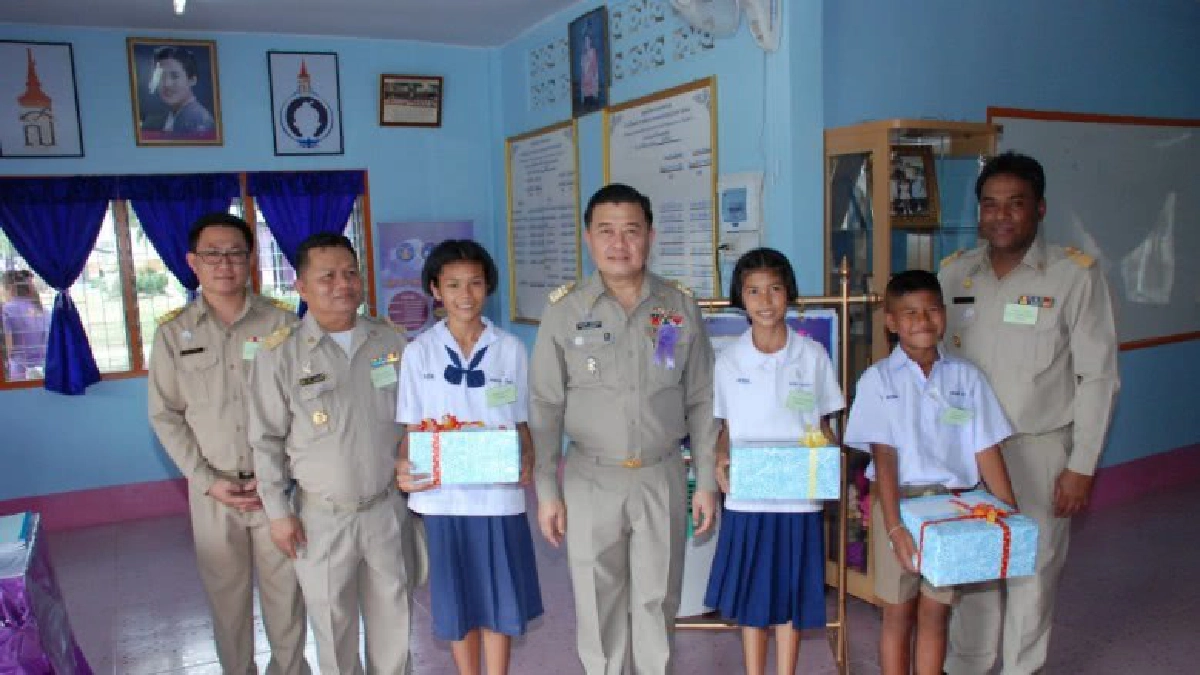 สหกรณ์ขยายผลการปลูกฝังหลักวิธีการสหกรณ์สู่เยาวชน